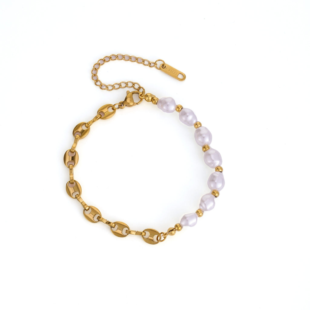 Noelle pearl bracelet on white background